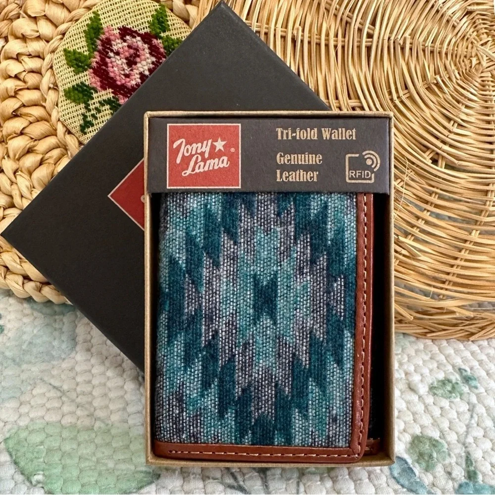 New Tony Lama Tri-Fold Wallet RFID Blue Aztec Canvas Leather Cowboy Western
